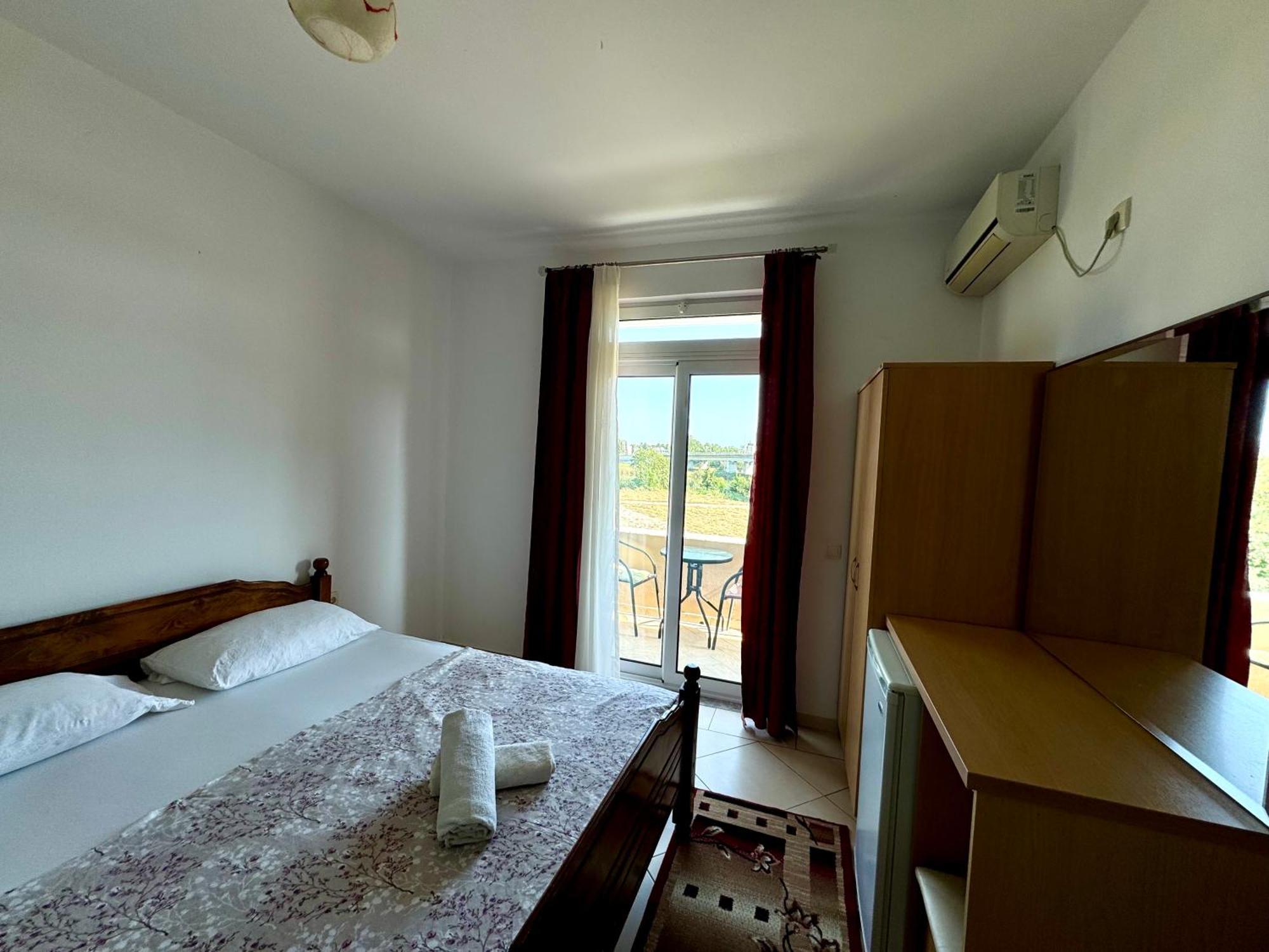 Apartments Cobi Ulcinj Habitación foto